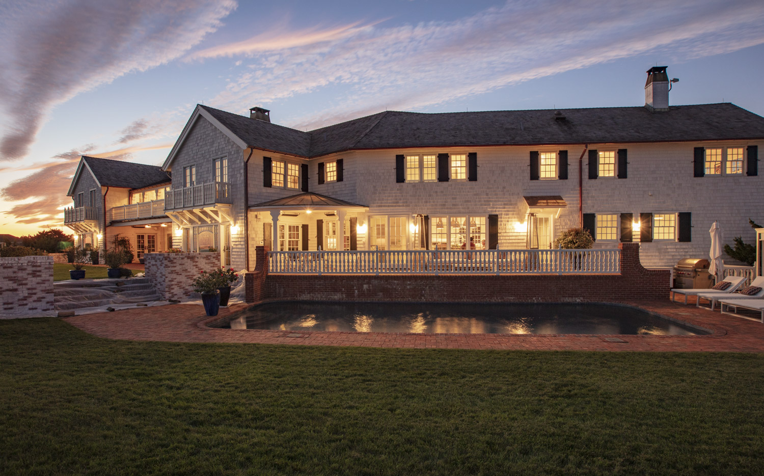 Photo of construction by Ronald Webb Builder.